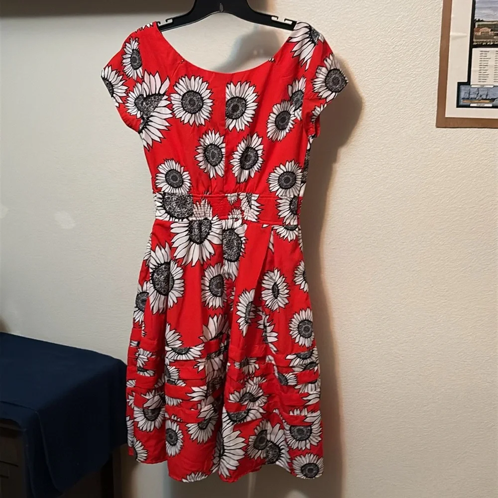 EShakti women’s dress Sz 10 Red, Black & White Sunflowers 🌻 smocked waist NWOT - Picture 7 of 10